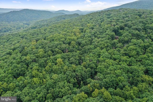 333 ROUSE MOUNTAIN RD, Great Cacapon, WV 25422