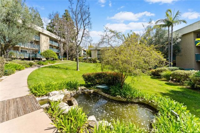 424 N Bellflower Boulevard 304, Long Beach, CA 90814