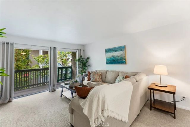 424 N Bellflower Boulevard 304, Long Beach, CA 90814