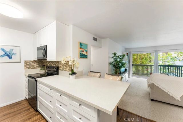 424 N Bellflower Boulevard 304, Long Beach, CA 90814