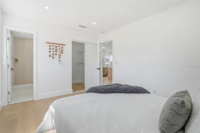 6529 S WEST SHORE CIRCLE, Tampa, FL 33616