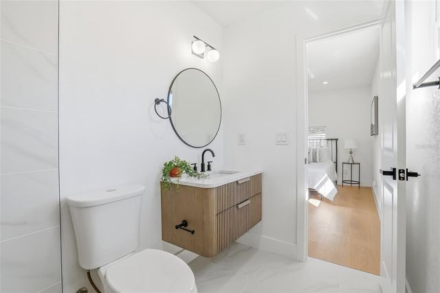 6529 S WEST SHORE CIRCLE, Tampa, FL 33616