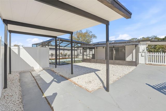 6529 S WEST SHORE CIRCLE, Tampa, FL 33616