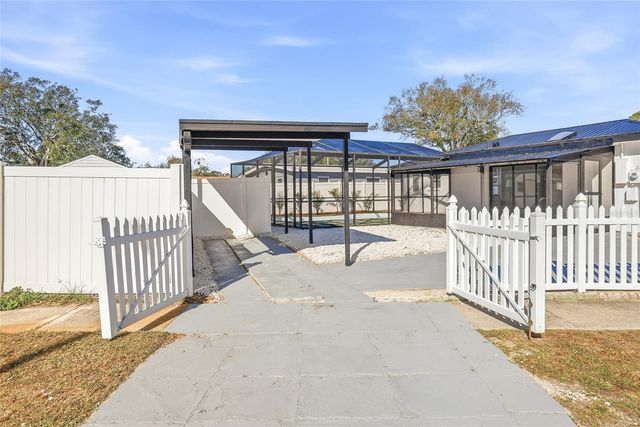 6529 S WEST SHORE CIRCLE, Tampa, FL 33616