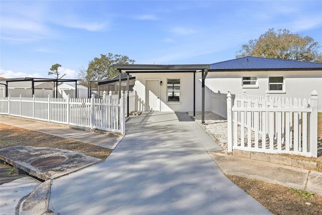 6529 S WEST SHORE CIRCLE, Tampa, FL 33616