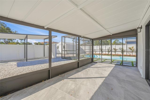 6529 S WEST SHORE CIRCLE, Tampa, FL 33616