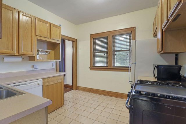 5426 32nd AVENUE, Kenosha, WI 53144