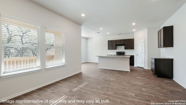 1510 Champagne Oak, New Braunfels, TX 78130