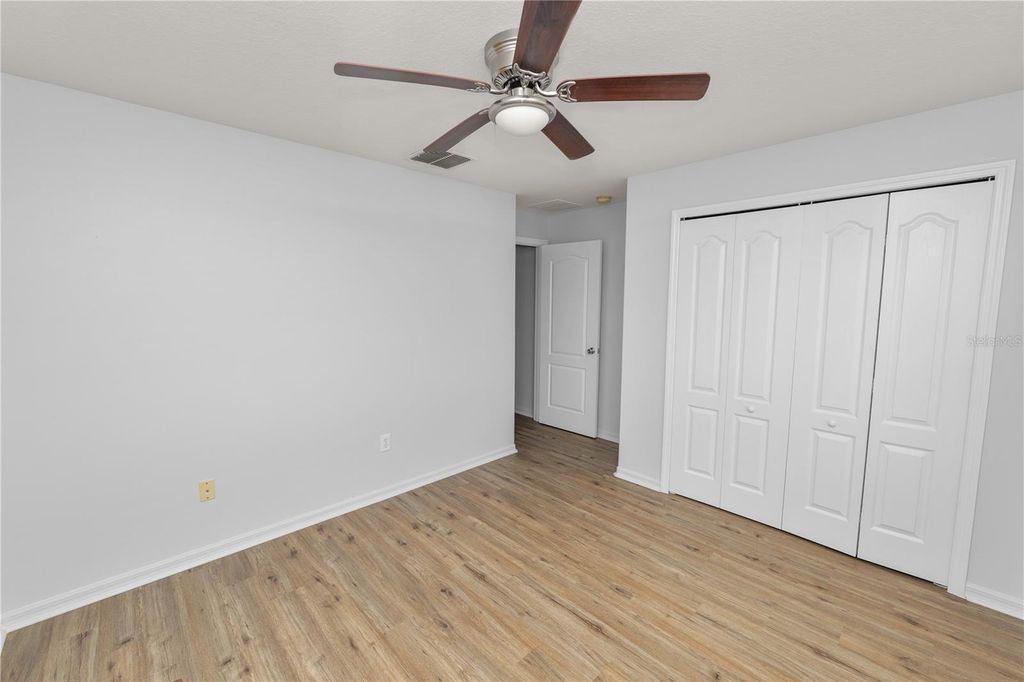 Image 15 of property listing at 5455 LIMESTONE LANE, Lakeland, FL 33809