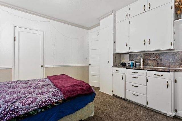 219 24th Ave S, Nampa, ID 83651