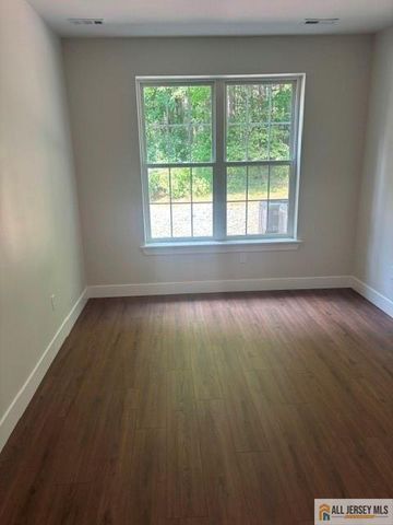 6221 Cedar Court 6221, South Brunswick, NJ 08852