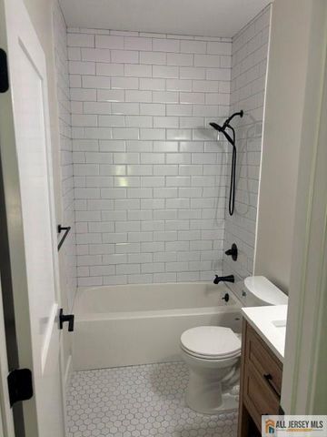 6221 Cedar Court 6221, South Brunswick, NJ 08852