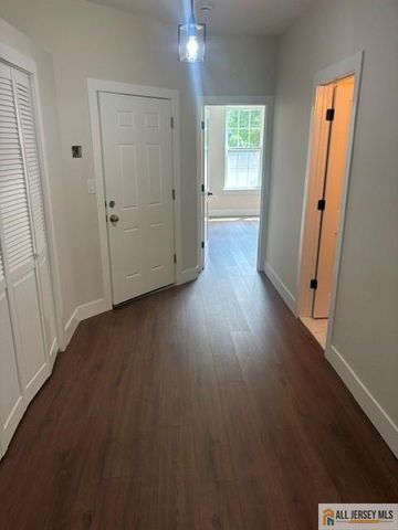 6221 Cedar Court 6221, South Brunswick, NJ 08852