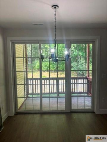 6221 Cedar Court 6221, South Brunswick, NJ 08852