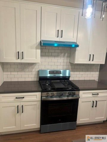6221 Cedar Court 6221, South Brunswick, NJ 08852