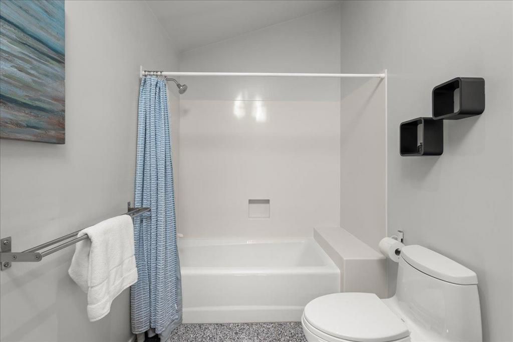 Image 24 of property listing at 12336 Indian Rock Way, Los Gatos, CA 95033