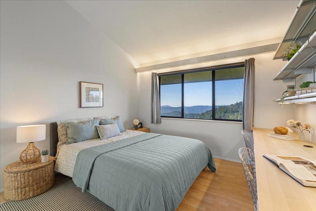 Image 25 of property listing at 12336 Indian Rock Way, Los Gatos, CA 95033