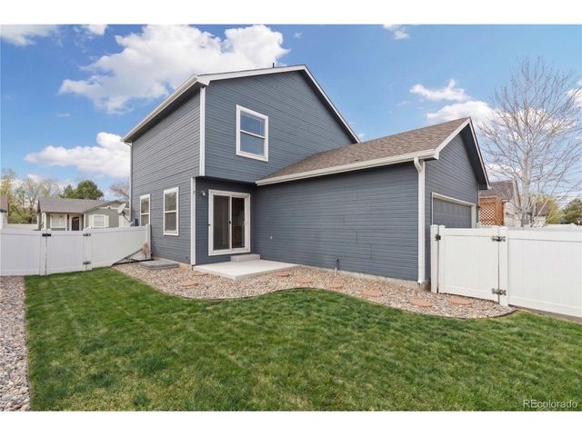 734 Blue Azurite Ave, Loveland, CO 80537