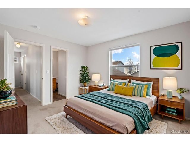 734 Blue Azurite Ave, Loveland, CO 80537