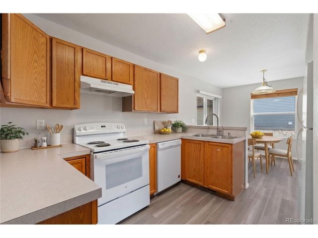 734 Blue Azurite Ave, Loveland, CO 80537