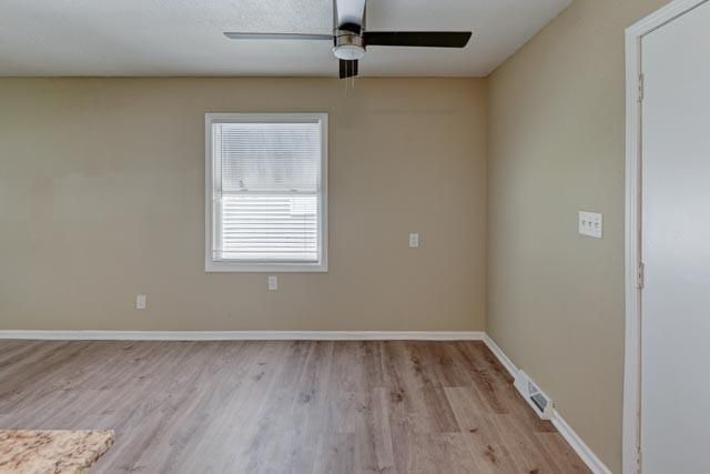 4629 Elmwood Avenue, Kansas City, MO 64130