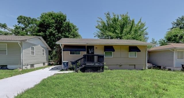4629 Elmwood Avenue, Kansas City, MO 64130