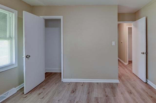 4629 Elmwood Avenue, Kansas City, MO 64130