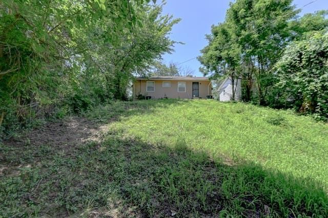4629 Elmwood Avenue, Kansas City, MO 64130