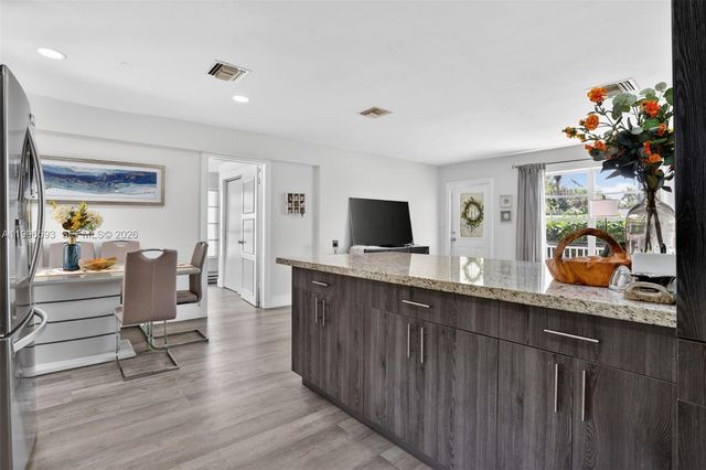 1357 SW 4th Ter, Pompano Beach, FL 33060