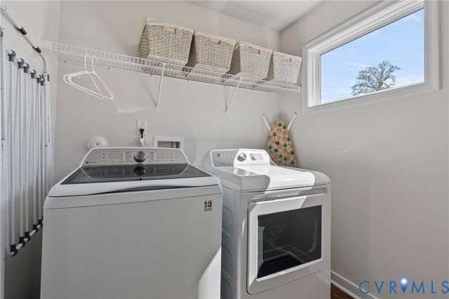 18212 Jones Run Trl, Moseley, VA 23120