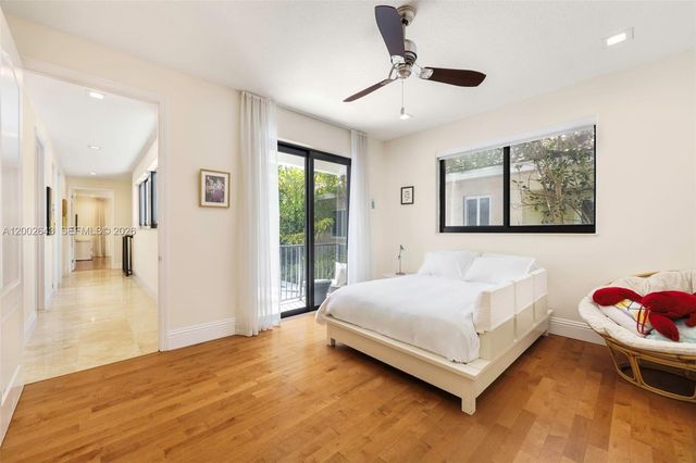 2301 Tigertail Ave, Coconut Grove, FL 33133