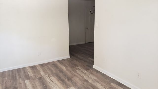 2111 R W Bivens Lane, Fort Worth, TX 76105
