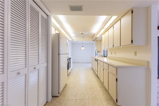 124 SE 39th TER, Cape Coral, FL 33904