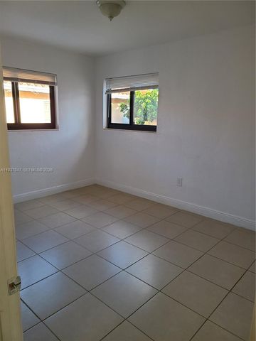 310-312 SW 36th Ave, Miami, FL 33135