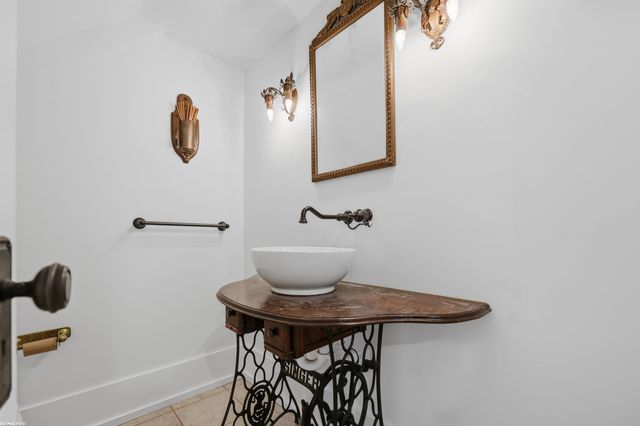 509 S Pleasant Street, Royal Oak, MI 48067