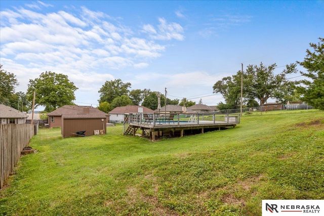 5429 S 56th Street, Omaha, NE 68117