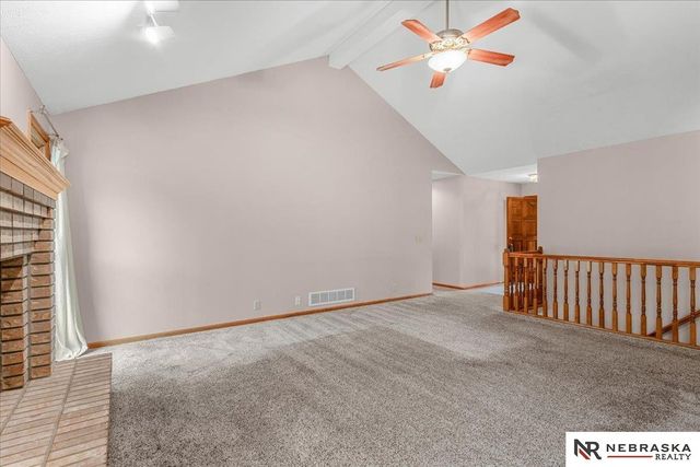 5429 S 56th Street, Omaha, NE 68117