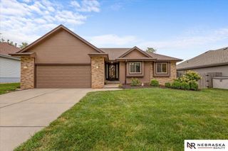 5429 S 56th Street, Omaha, NE 68117