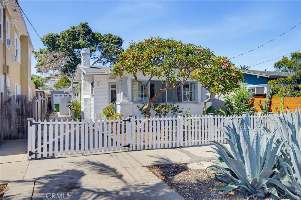 2637 S Pacific Avenue, San Pedro, CA 90731 — exterior