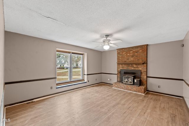 2605 Valley Woods Court, Raleigh, NC 27613