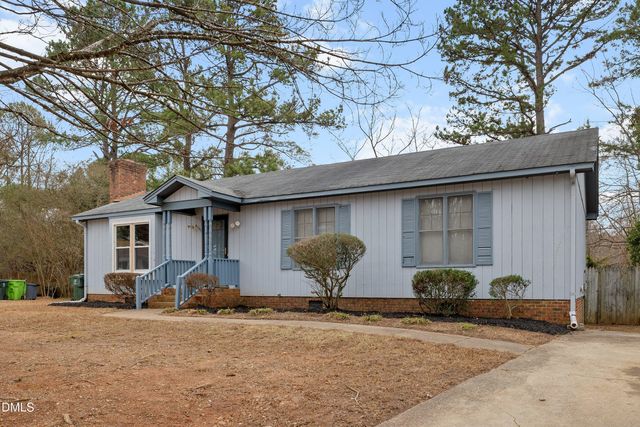 2605 Valley Woods Court, Raleigh, NC 27613