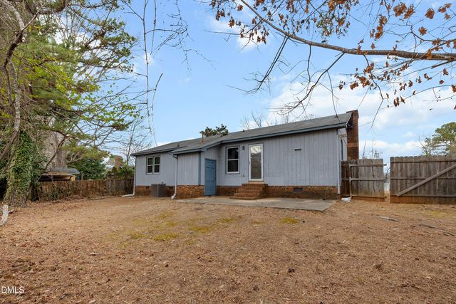 2605 Valley Woods Court, Raleigh, NC 27613