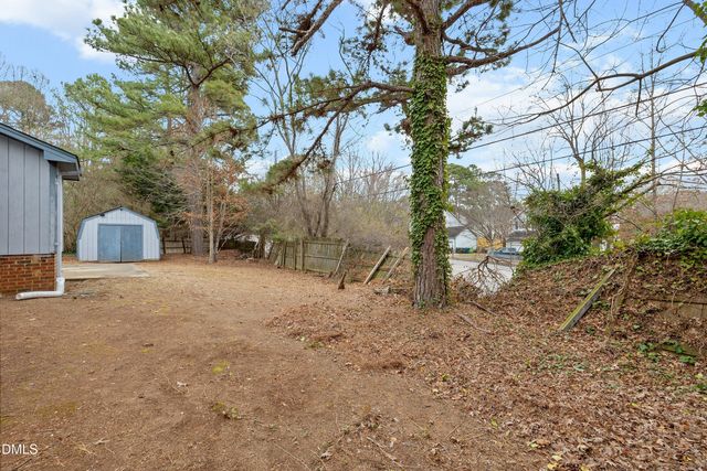 2605 Valley Woods Court, Raleigh, NC 27613