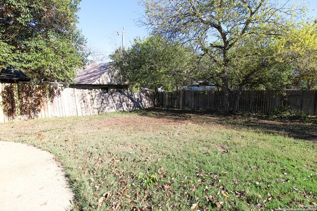 10906 Lands Run, San Antonio, TX 78230