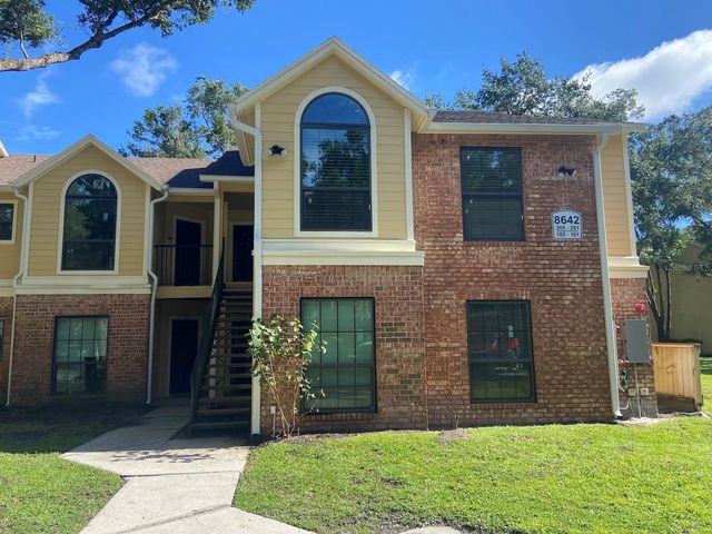 8642 MALLARD RESERVE DRIVE 201, Tampa, FL 33614