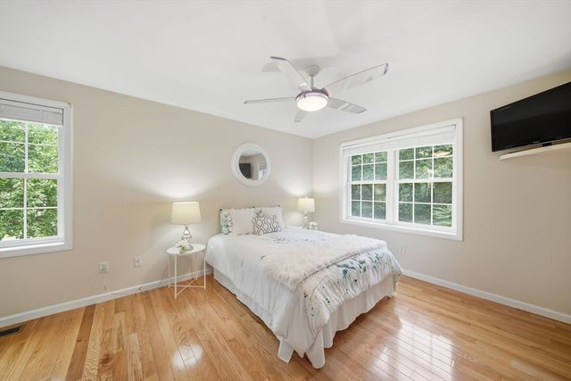 5 Patriot Way, Lowell, MA 01854