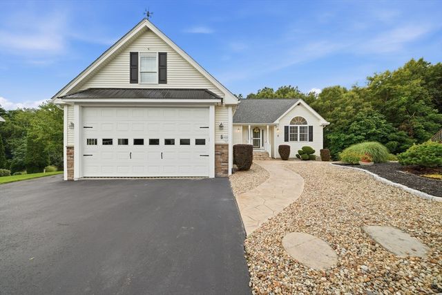 5 Patriot Way, Lowell, MA 01854