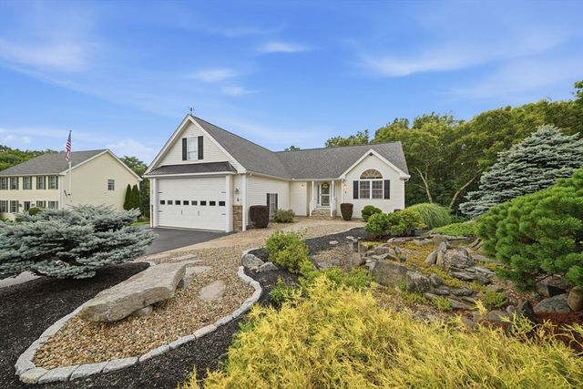 5 Patriot Way, Lowell, MA 01854