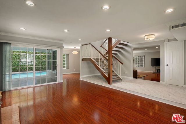 3010 Stoner Avenue, Los Angeles, CA 90066