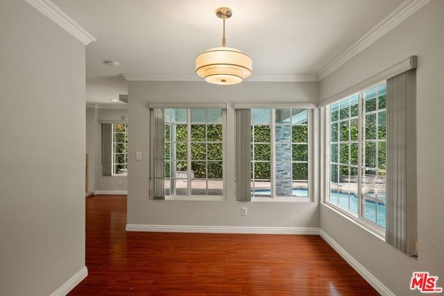 3010 Stoner Avenue, Los Angeles, CA 90066